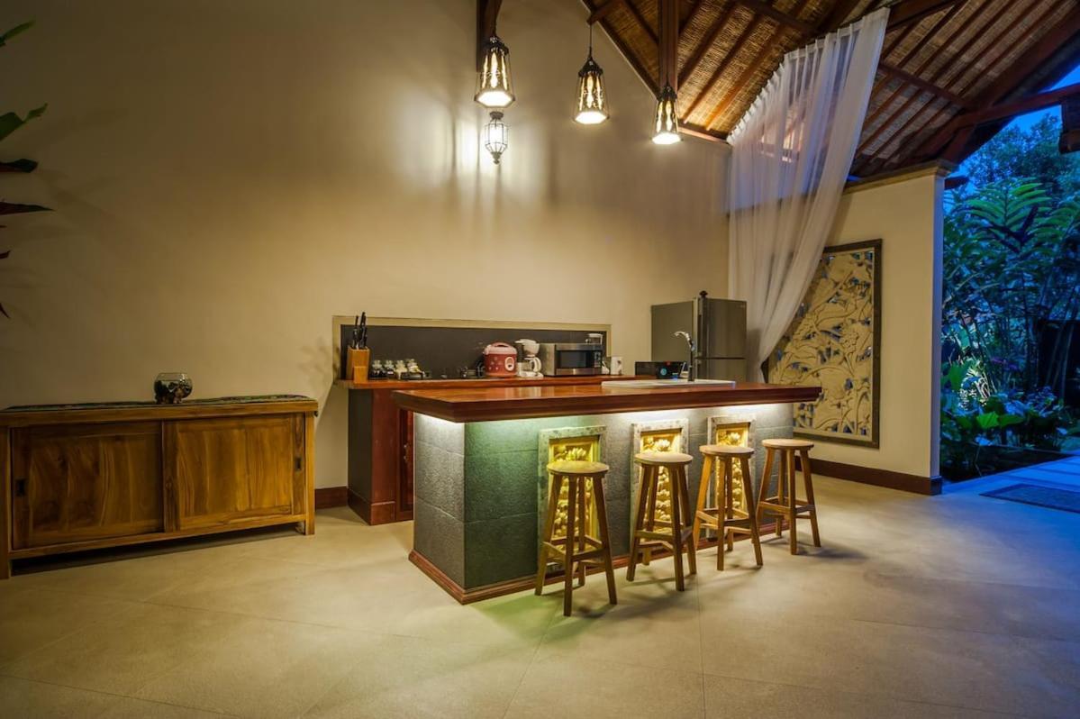 Luxury 3Br Infinity Jungle View Aashaya Villa Ubud Exterior foto