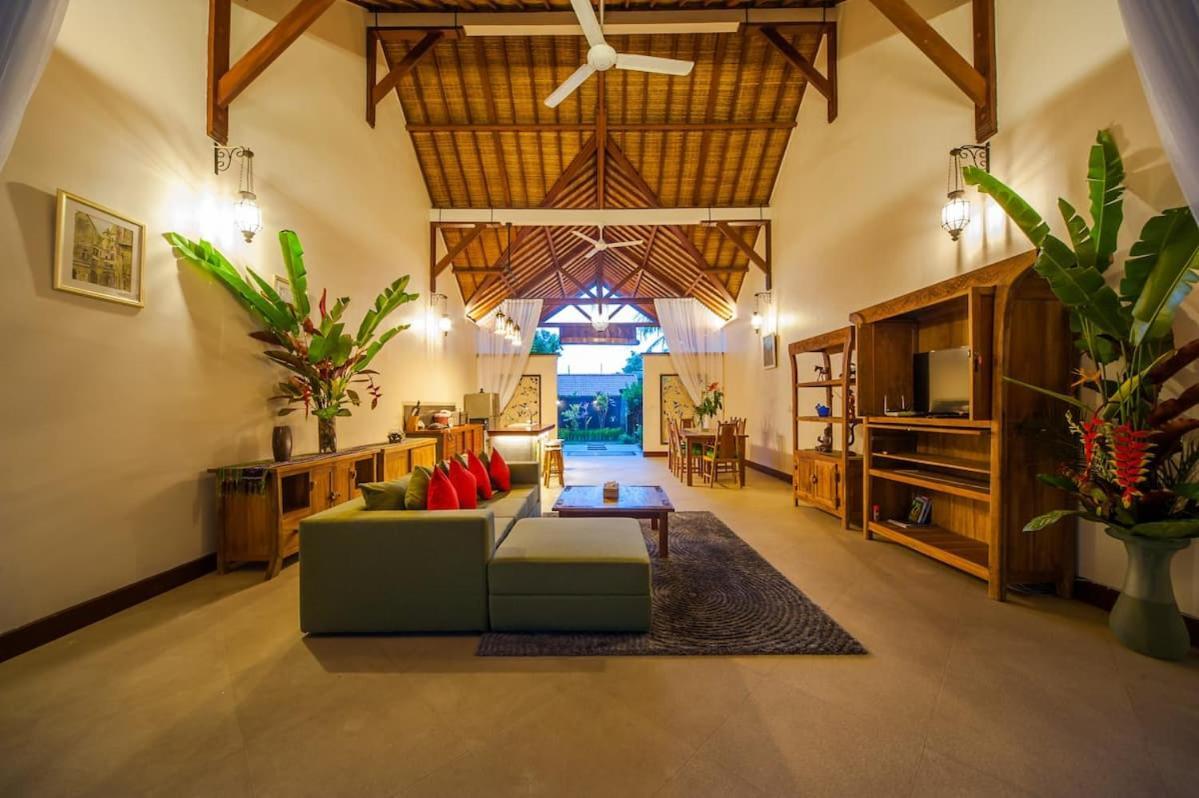 Luxury 3Br Infinity Jungle View Aashaya Villa Ubud Exterior foto